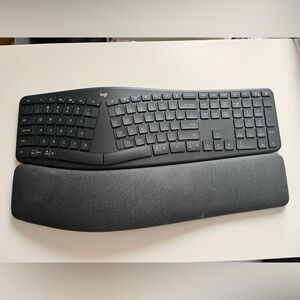 Logitech ERGO K860 Wireless Ergonomic Keyboard